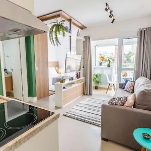 Brazilian Corner, Apartment