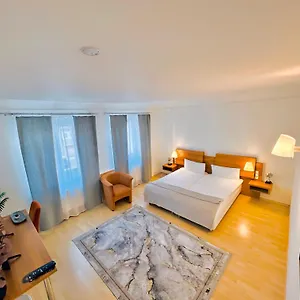 https://pilstinger-hof.com-bavaria.com