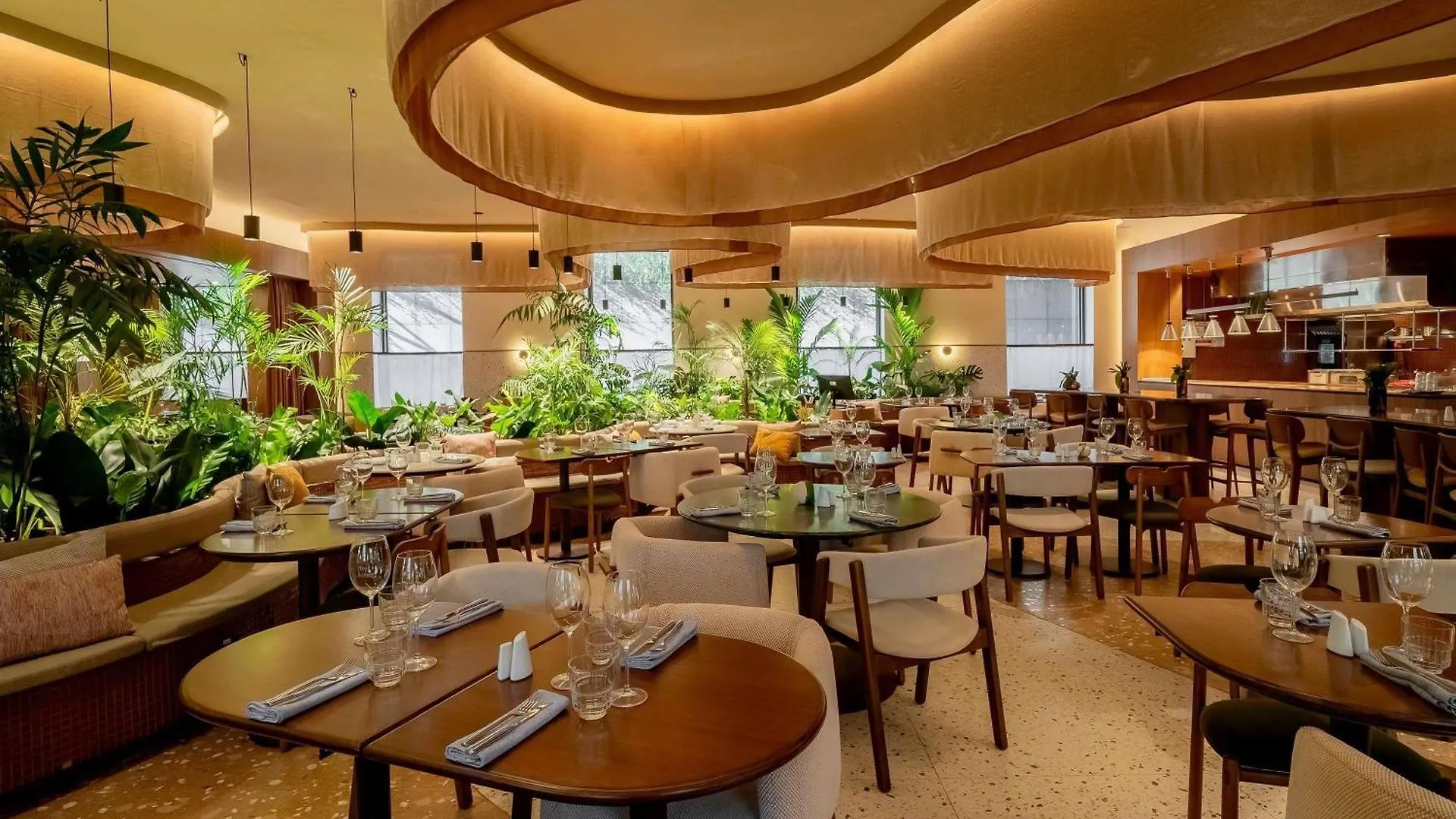 Pullman Sao Paulo Ibirapuera Hotel